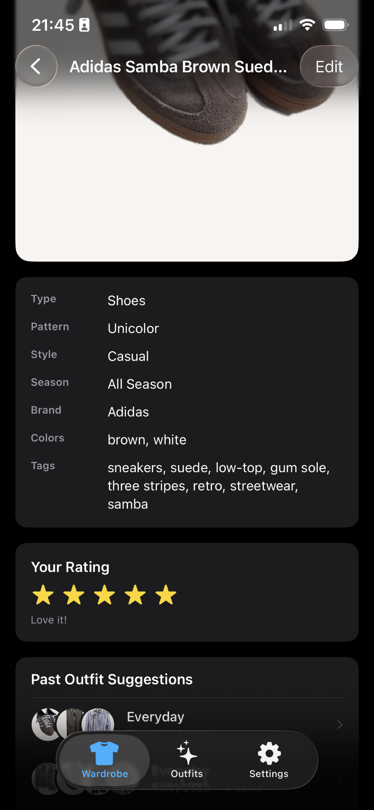 Garment detail with AI tags